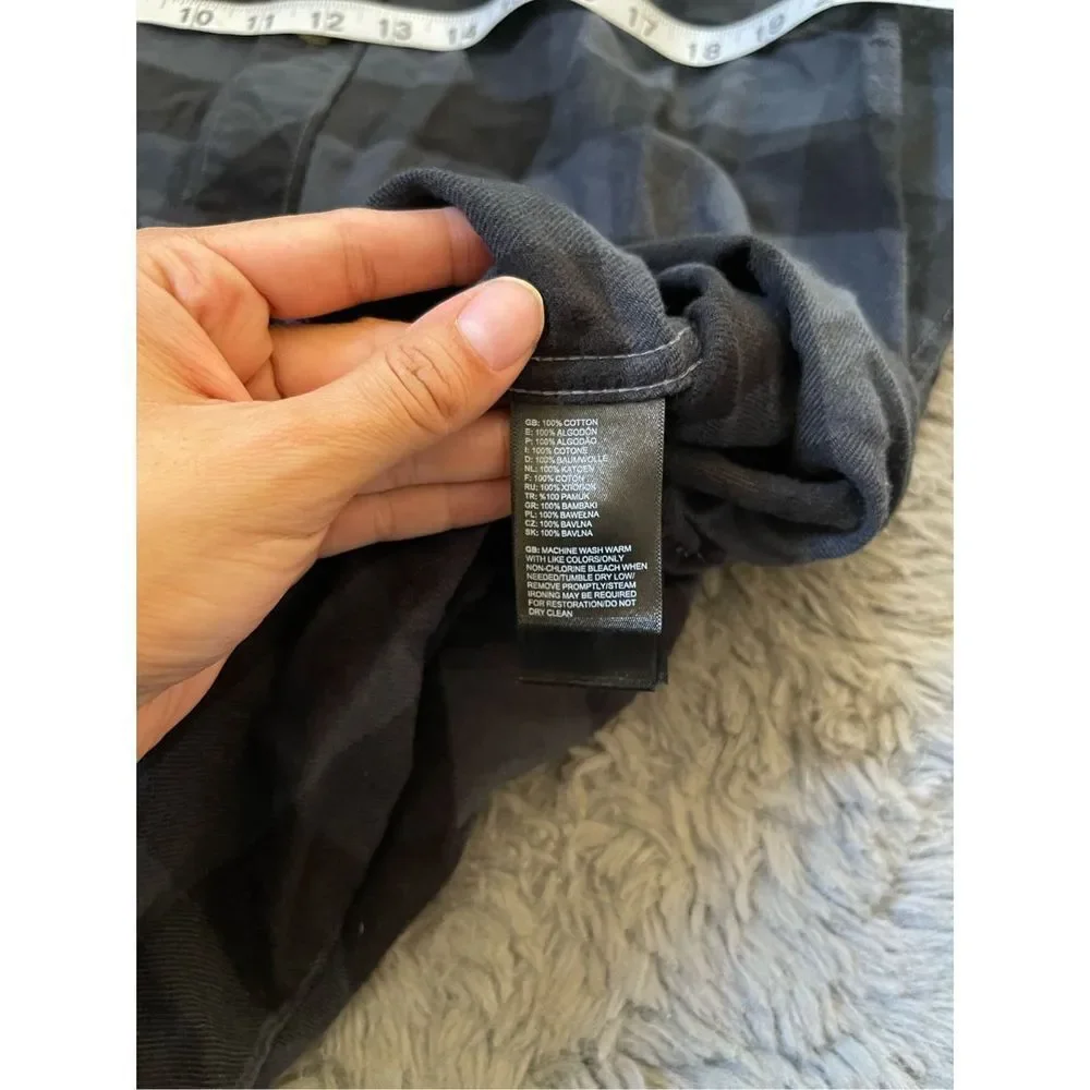 The north face men’s Xl flannel button‎ up